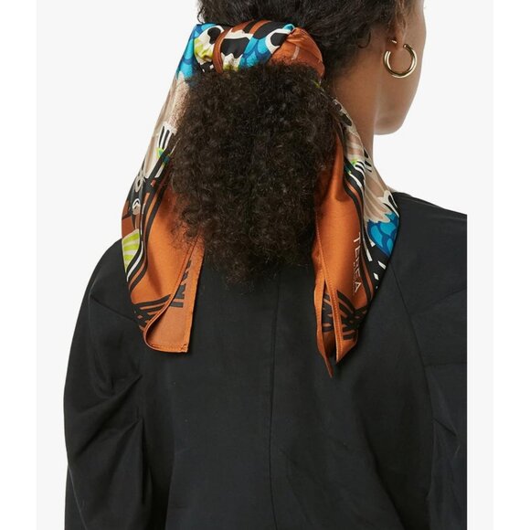 TEREA Women's Standard Aniyah Crane Print Silky Scarf multiple ways to wear NWT - Picture 3 of 8